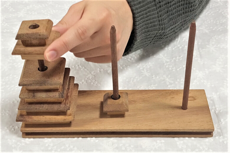 ハノイの塔ルール１一気に動かしたらダメ